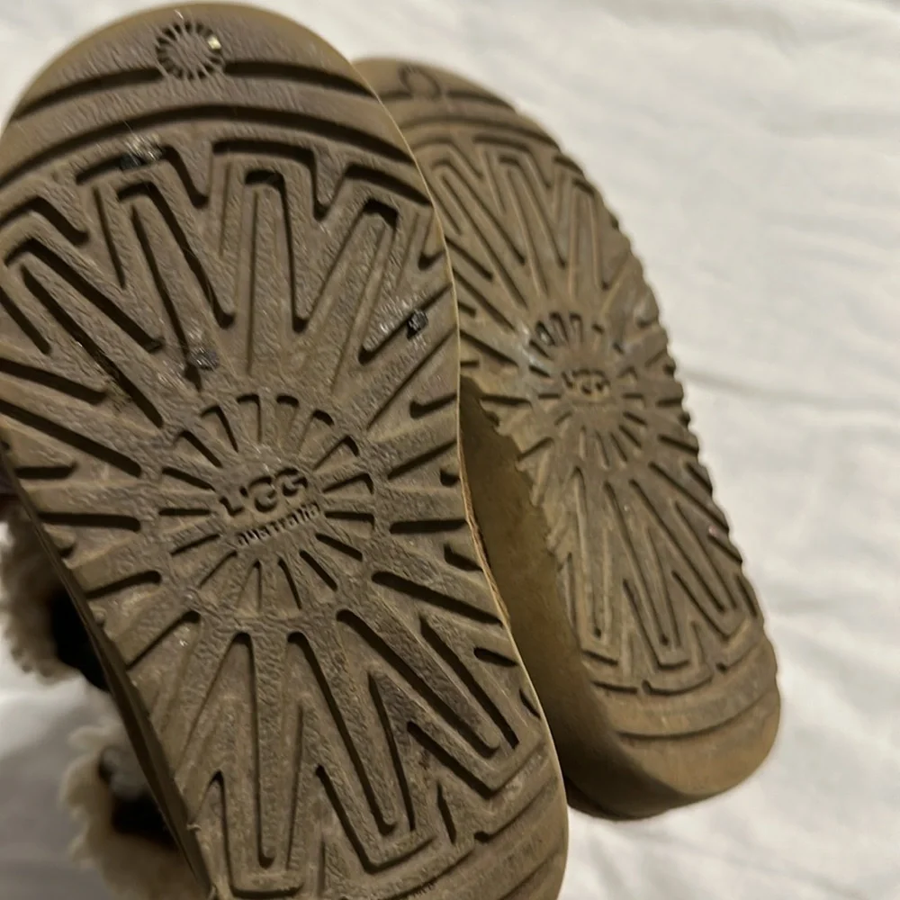 Ugg brown toddler boots